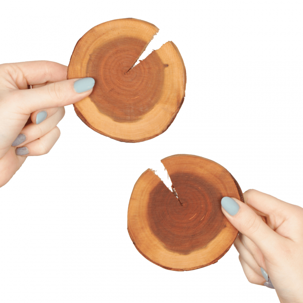 Podkładki podstawki pod filiżanki na stół drewniane CZEREMCHA 9-12cm 2 szt